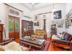 286 Agnes St, The Range QLD 4700, Australia