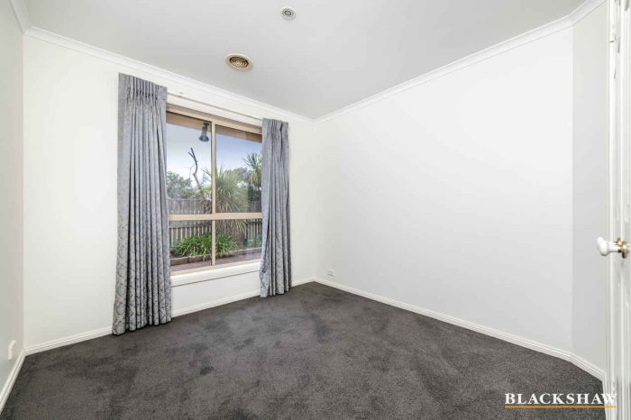 Unit 4/137 Lampard Cct, Shalimar, Bruce ACT 2617, Australia