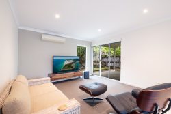 Unit 17/65 Manooka Dr, Tranquile Units, Cannonvale QLD 4802, Australia