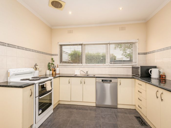 17 Maxwell St, Shepparton VIC 3630, Australia
