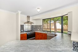22 Mcwhae Dr, Spencer Park WA 6330, Australia