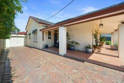 70 Military Rd, Semaphore South SA 5019, Australia