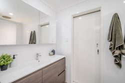 10 Claygate Way, Kingsley WA 6026, Australia