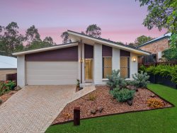 51 Lindeman St, Springfield Lakes QLD 4300, Australia