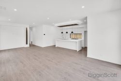10 Montestella St, Deanside VIC 3336, Australia
