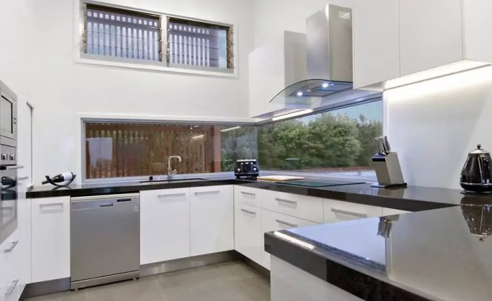 Commercial fit out brisbane