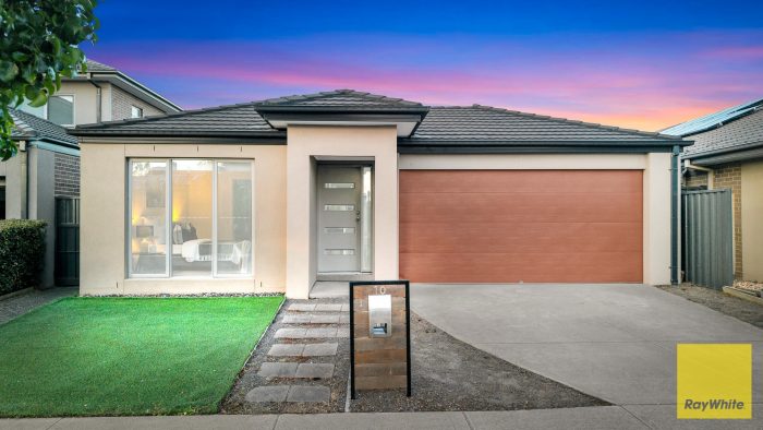 10 Ningaloo St, Tarneit VIC 3029, Australia