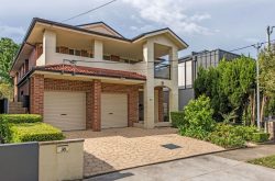36 Noble St, Rodd Point NSW 2046, Australia