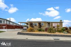 63 Penna Rd, Midway Point TAS 7171, Australia