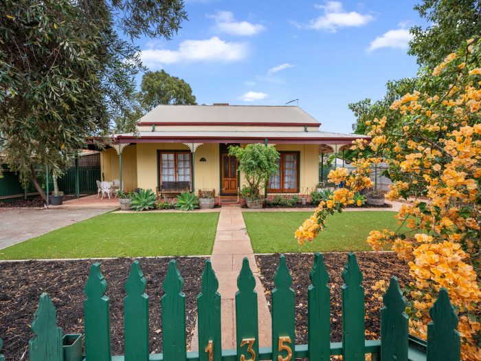 135 Piesse St, Boulder WA 6432, Australia