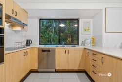 16 Kayannie St, Parkinson QLD 4115, Australia