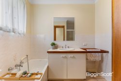 17 Peel St, Mitcham VIC 3132, Australia