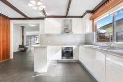 45 Martin St, Roselands NSW 2196, Australia