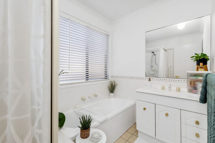 2 Blacksburg Ct, Lake Munmorah NSW 2259, Australia