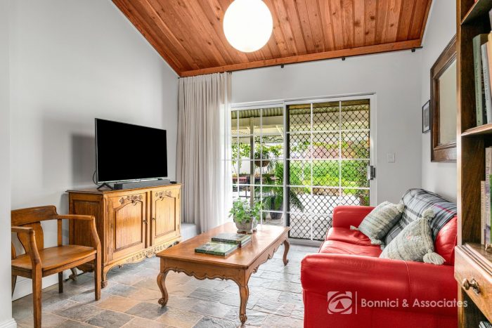 273 River Rd, Tarrawingee VIC 3678, Australia