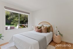 3 Rose Bay Esplanade, Rose Bay TAS 7015, Australia