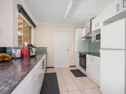 4 Shotover Pl, South Kalgoorlie WA 6430, Australia