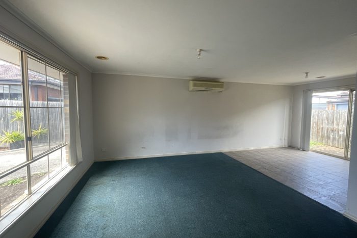 Unit 3/5 Smith St, Reservoir VIC 3073, Australia