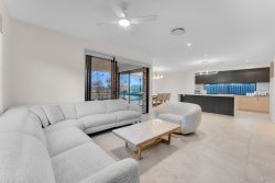25 Sunray Parade, Griffin QLD 4503, Australia