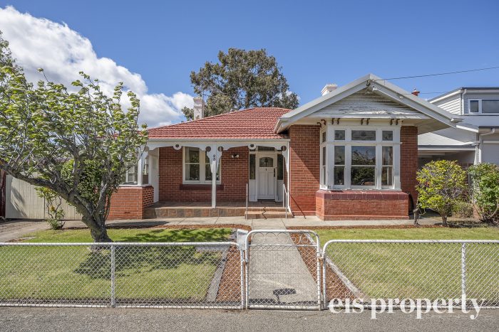 25 Tower Rd, New Town TAS 7008, Australia