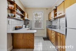 25 Tower Rd, New Town TAS 7008, Australia