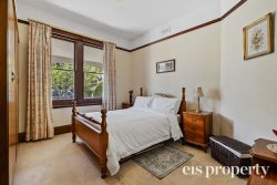 25 Tower Rd, New Town TAS 7008, Australia