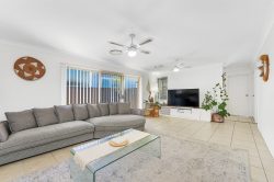 191 Trafalgar Ave, Umina Beach NSW 2257, Australia