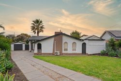 7 Wakefield Ave, Morphett Vale SA 5162, Australia