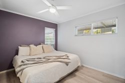 7 Wakefield Ave, Morphett Vale SA 5162, Australia