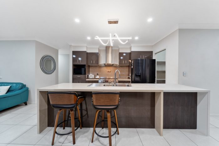 31 Basil St, Springfield Lakes QLD 4300, Australia