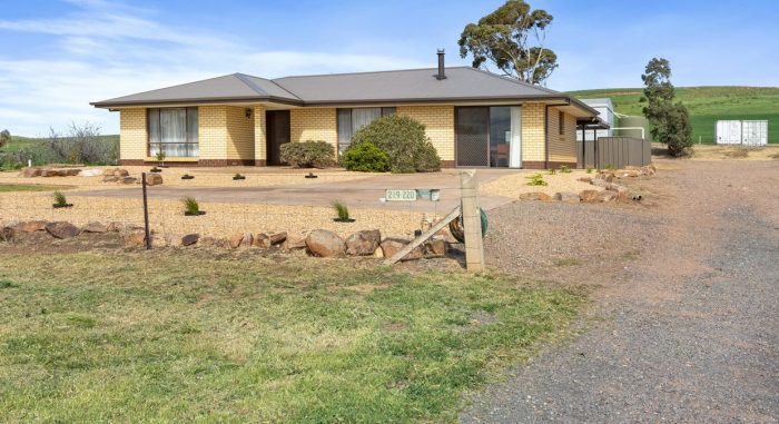 591 Worlds End Hwy, Eudunda SA 5374, Australia