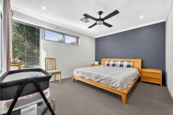 107 Glasshouse Dr, Banksia Grove WA 6031, Australia