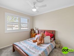 37A Chelmsford Rd, Charmhaven NSW 2263, Australia