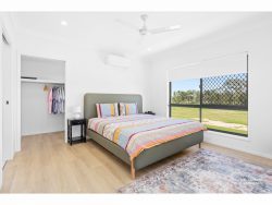 27 Sheldon Rd, Rockyview QLD 4701, Australia