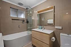 56 Shirley Cres, Woori Yallock VIC 3139, Australia