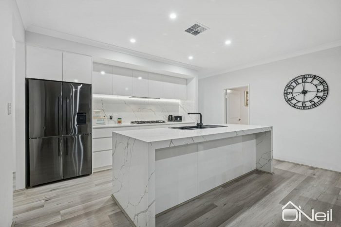 135 Abernethy Rd, Byford WA 6122, Australia