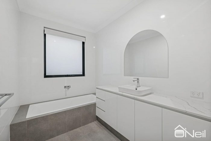 135 Abernethy Rd, Byford WA 6122, Australia