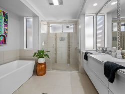 51 Addis St, Lamington WA 6430, Australia