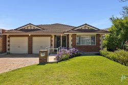 39 Sulman Ave, Salter Point WA 6152, Australia