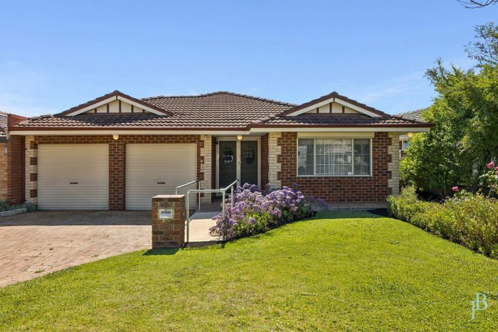 39 Sulman Ave, Salter Point WA 6152, Australia