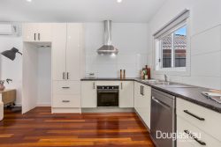 747 Ballarat Rd, Ardeer VIC 3022, Australia