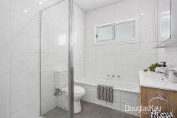 747 Ballarat Rd, Ardeer VIC 3022, Australia