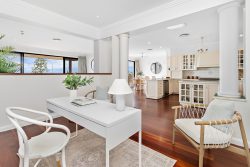 85 Barton Dr, Kiama Downs NSW 2533, Australia