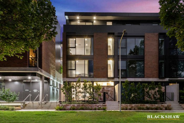 121 Blamey Cres, Campbell ACT 2612, Australia
