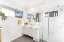2 Braeside Pl, Engadine NSW 2233, Australia