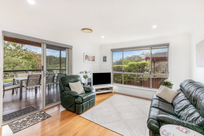 2 Braeside Pl, Engadine NSW 2233, Australia