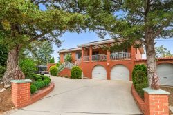 2 Capertee Pl, Kaleen ACT 2617, Australia