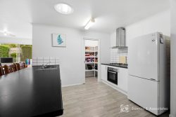 13 Caraway St, Baranduda VIC 3691, Australia