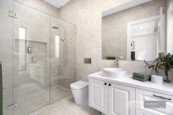 8 Clivejay St, Glen Waverley VIC 3150, Australia