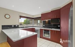 23 Clubpoint Dr, Chirnside Park VIC 3116, Australia